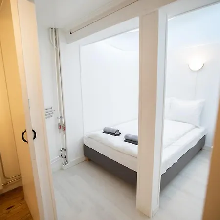 Red Light District On Ground Floor 암스테르담
